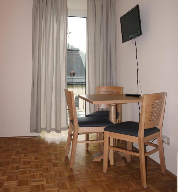 Hotel Hirschen באד גסטיין חדר תמונה